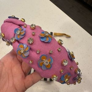 Lele Sadoughi- zinnia crystal pailette knotted headband NWT